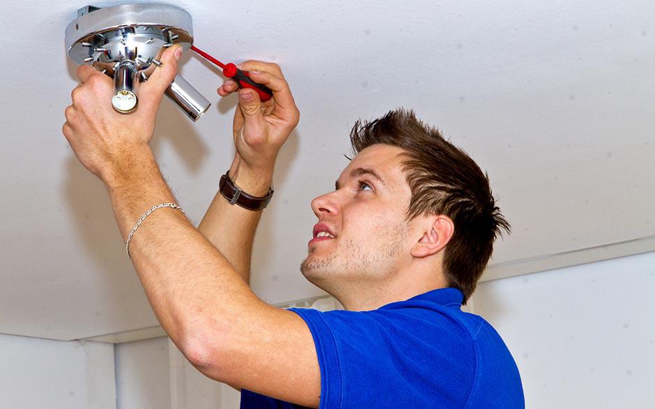 cherche électricien pas cher Gennevilliers